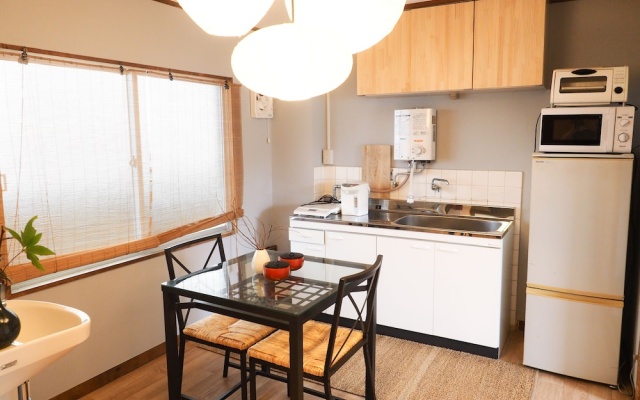 Shiba Inn Nanajo – Kitchen – Kyoto
