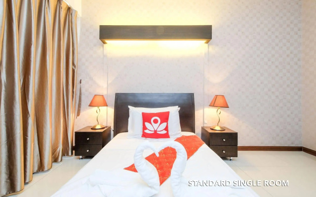 Zen Rooms Sunshine City Suites
