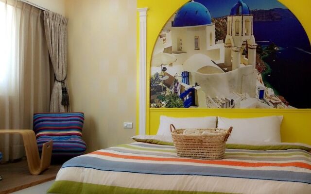 Sally's Boutique House