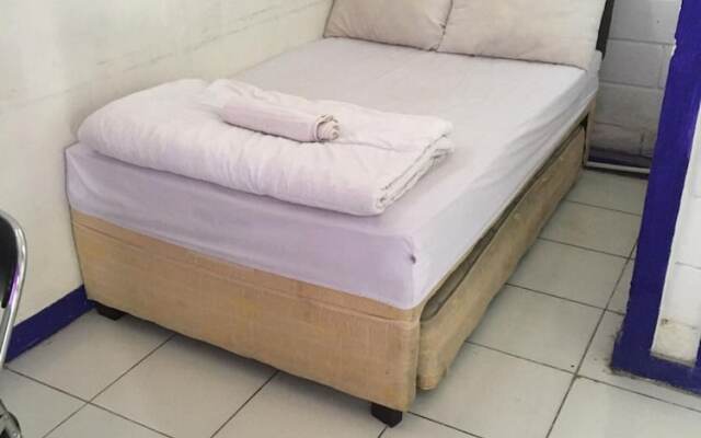 Caraka Hotel Batununggal