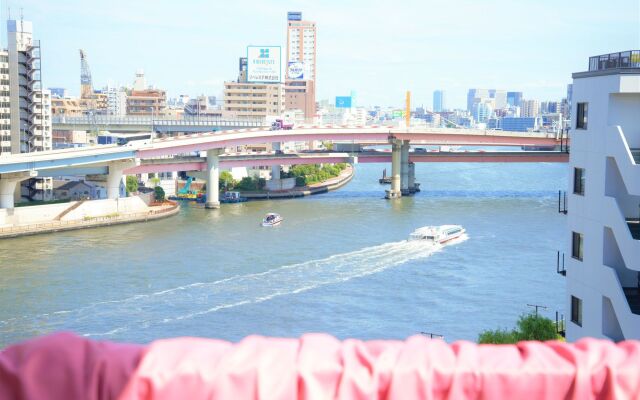 Guest House TRACE Higashinihonbashi River side