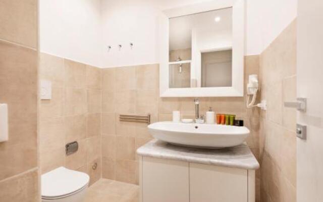 Divo Apartments - Spanish Steps