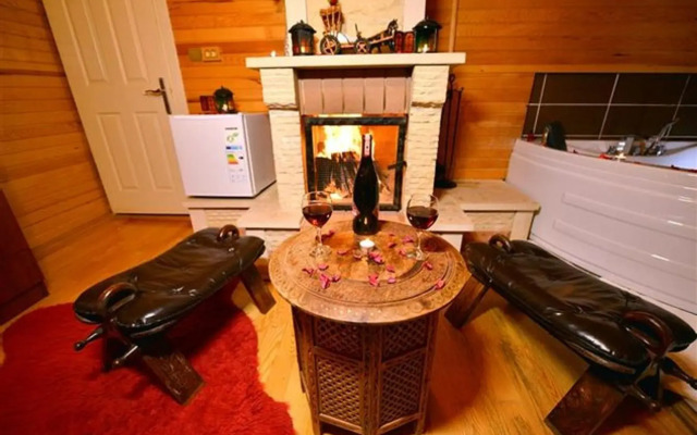 Assortie La Villa Hotel