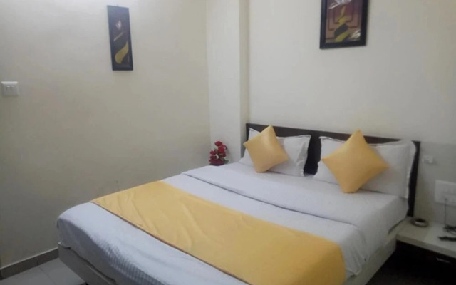 Hotel Gopi Palace
