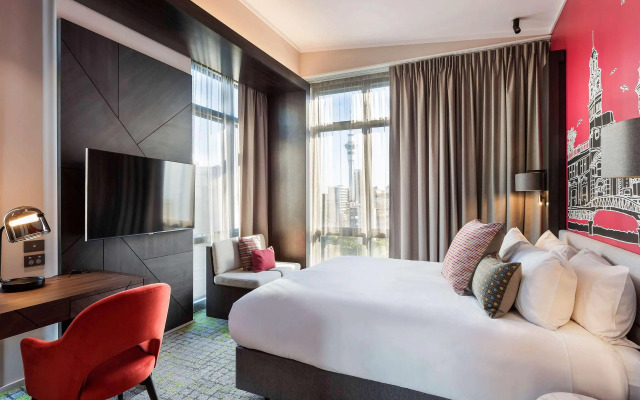 Mercure Auckland Queen Street