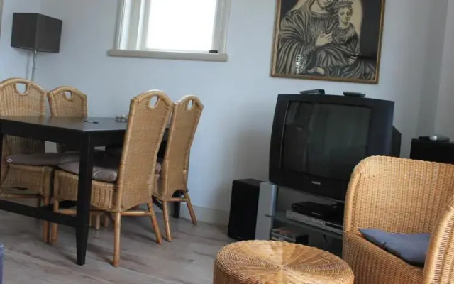 Apartment Van Kinsbergen