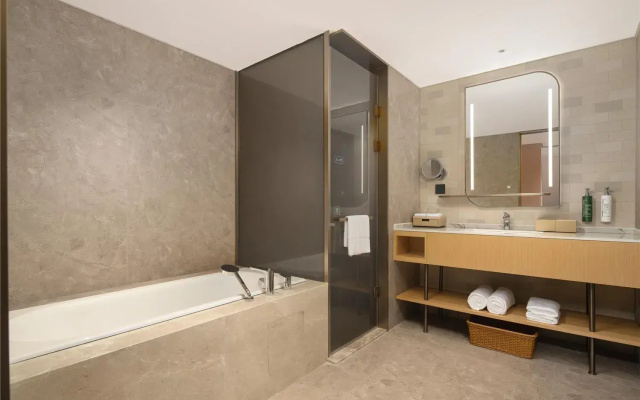 Hilton Garden Inn Shaoxing Lu Xun Native Place