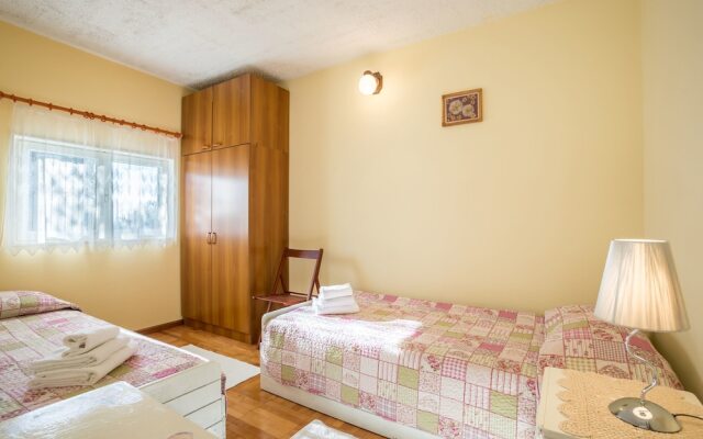 Apartment Srecko