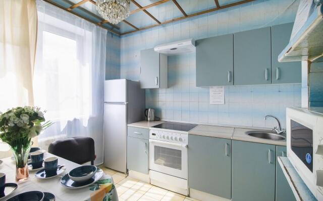 Moment House on Stroginsky Boulevard