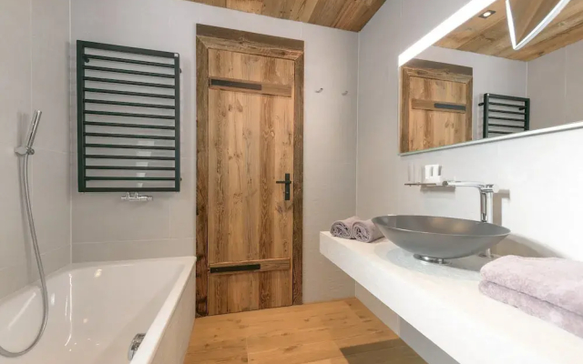 Flachau Chalet With a Sauna