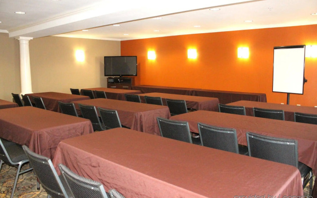 Best Western Inn & Suites