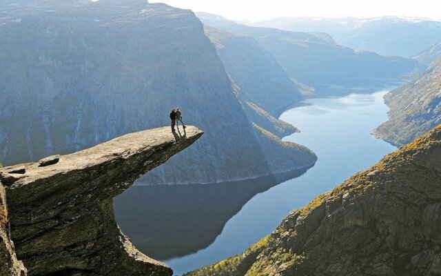 Husnes Sentrum Hotell