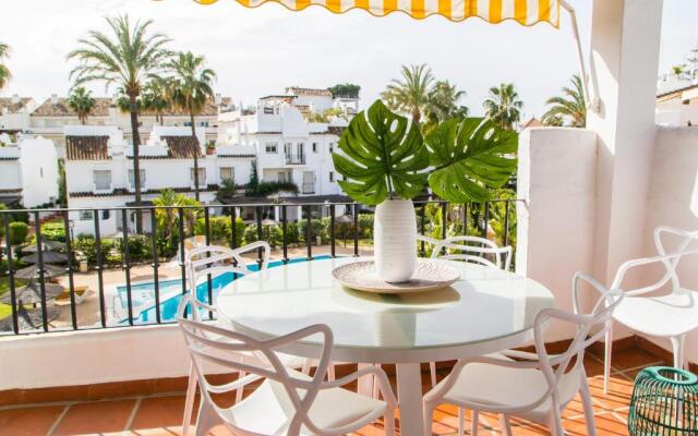 Stylish Penthouse 2 pools & next to beach - RDR204