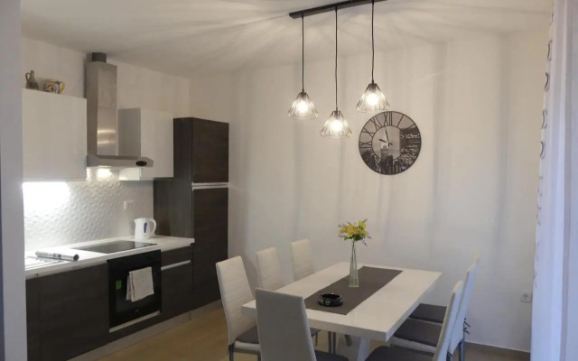 NEW, cozy&sea view apartment