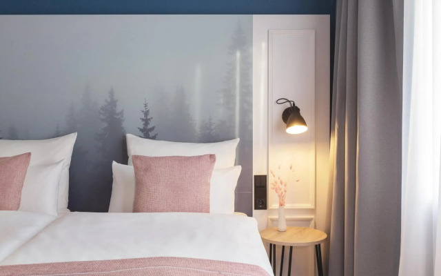 Super 8 by Wyndham Dresden