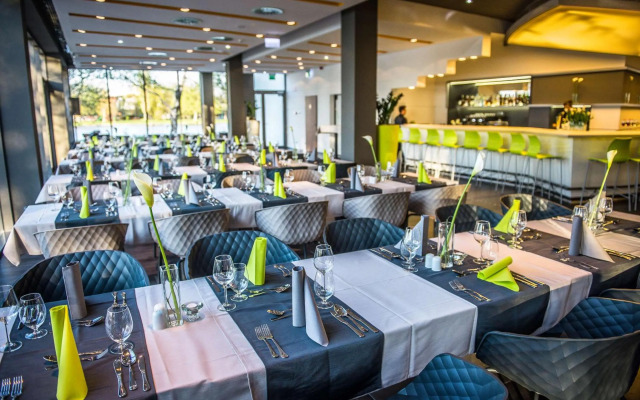 Best Western Plus Lakeside Hotel