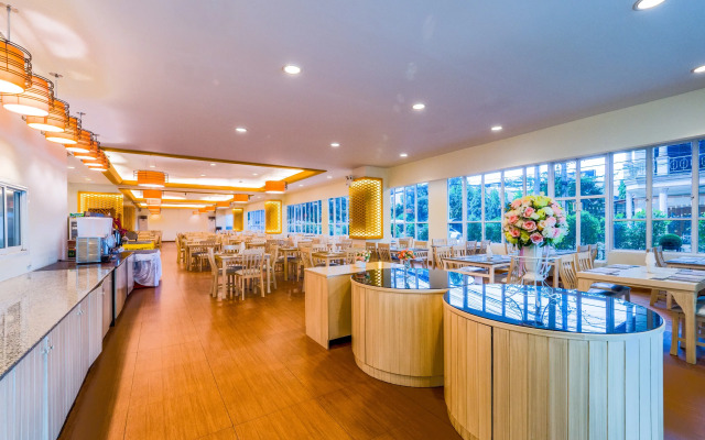 OYO 1126 Curve Boutique Pattaya