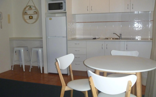 Chez Noosa Resort Motel