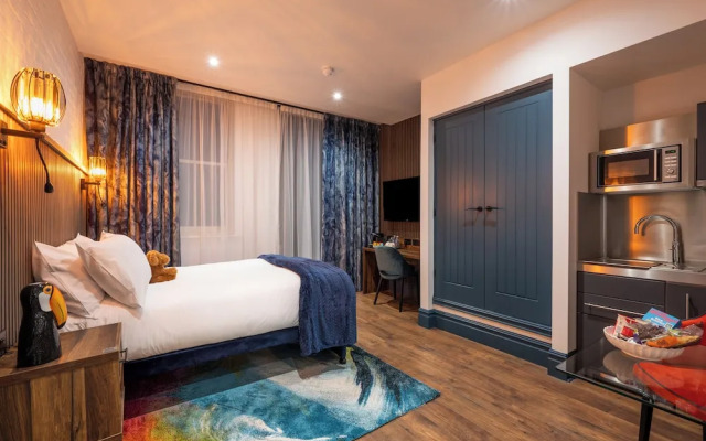The Old Lyric Hall - St David Aparthotel