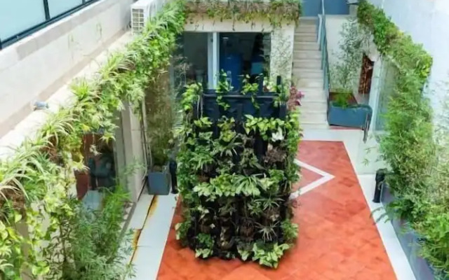 Hnr Hotel