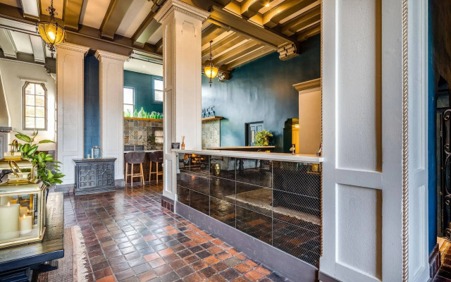 Hotel Petaluma, Tapestry Collection by Hilton
