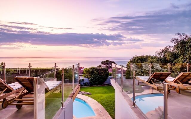 Perfect Family Holiday Villa in Camps Bay Spindrift