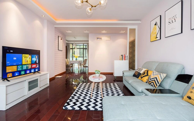 Good Time Travellers Inn Shanghai New International Expo Apartment