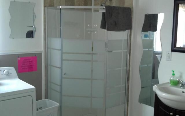 Exploits Inn and Suites