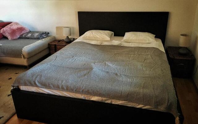 Somlo Wineshop Guesthouse