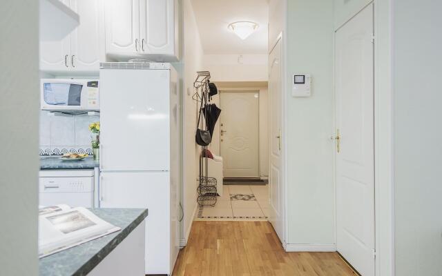 GMApartments (ДжиЭмАпартментс) на переулке Филипповский