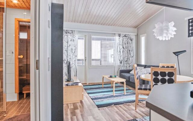 House Lumi b 10 Pelkosenniemi