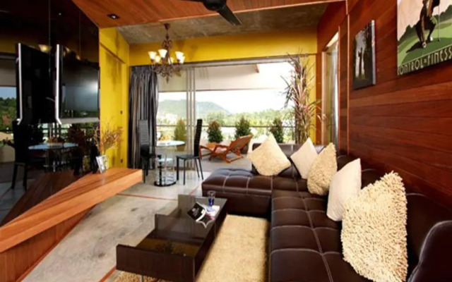The Green Golf Condominium