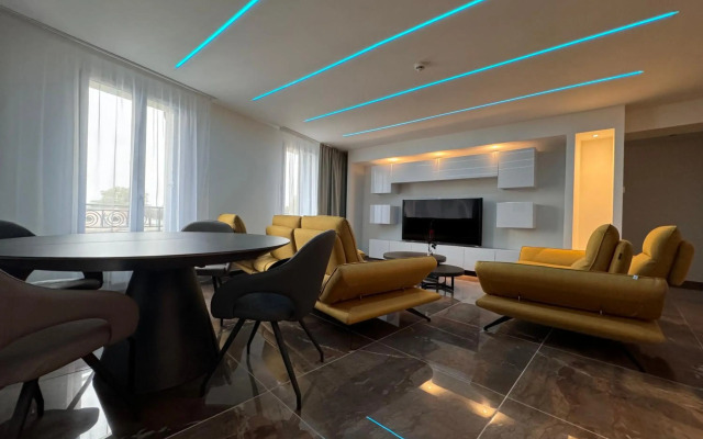 Brit Hotel de Grignan