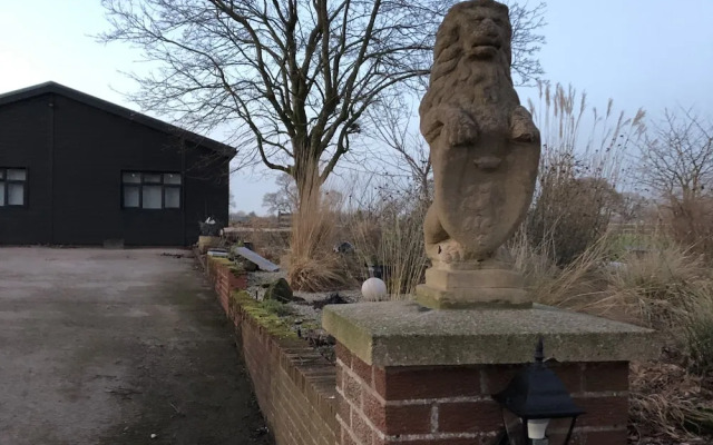 Barn Cottages Iscoyd