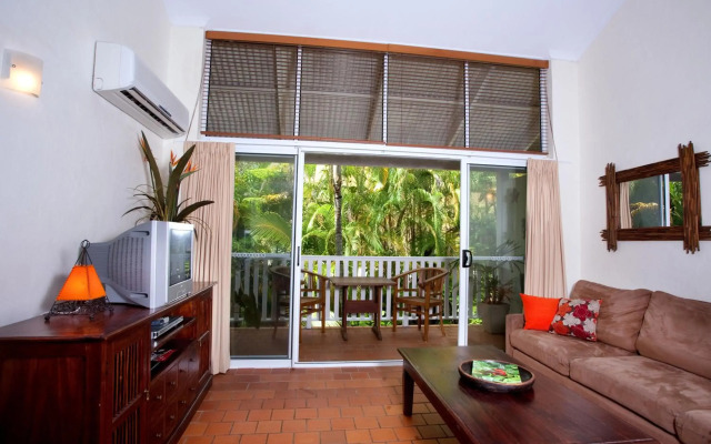 Coral Sea Villas