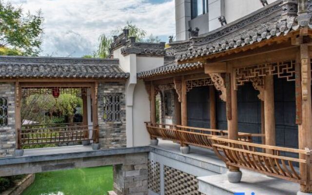 Huiman  Hostel Hotel