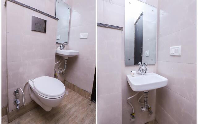 OYO 22355 Hotel Istay