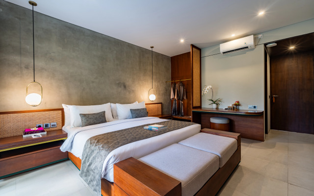 JAPA Suites & Villas