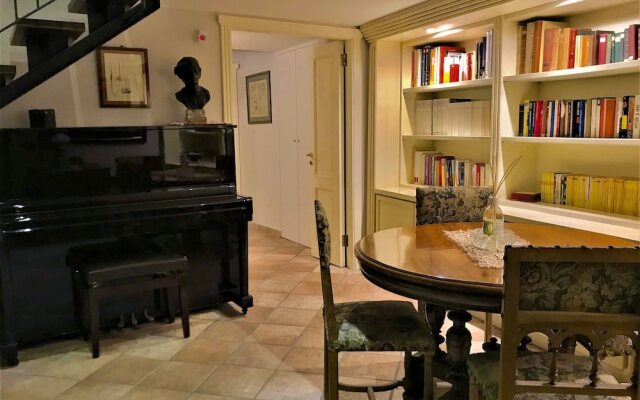 Bed And Breakfast Palazzo Solimena