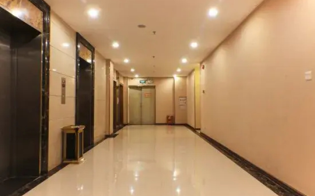 Haixiang Hotel (Guangzhou Baiyun Railway Station)