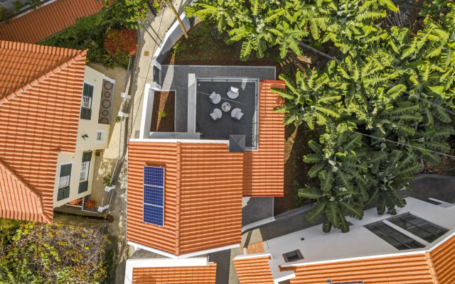 Oscar's House by An Island Apart