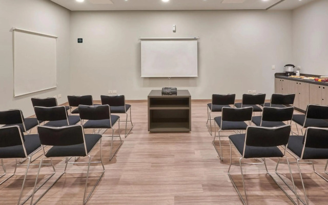 City Express Junior by Marriott San Luis Potosi Carranza