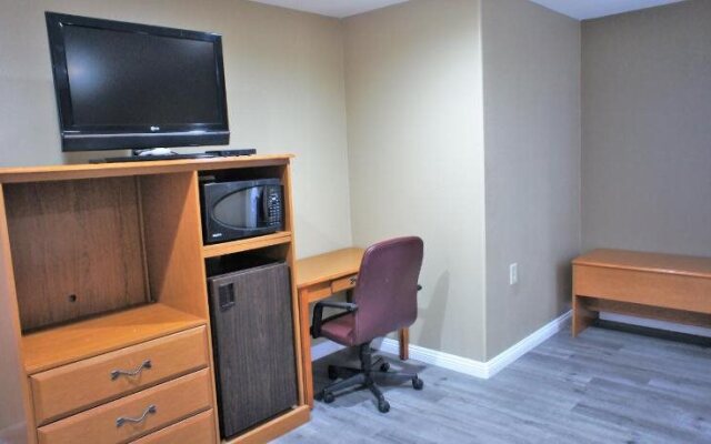 Executive Inn