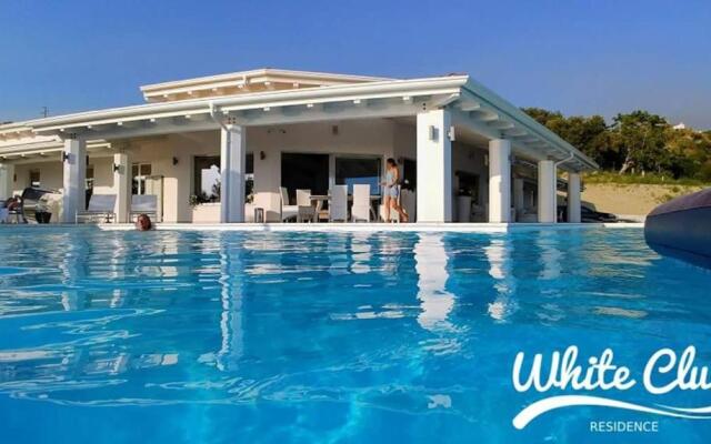 White Club Residence