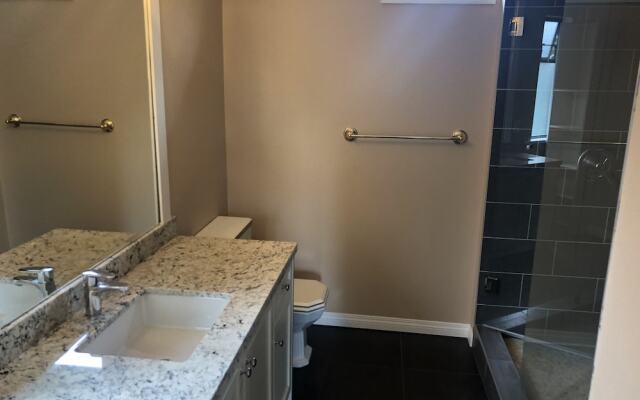 Dunbar Guest House