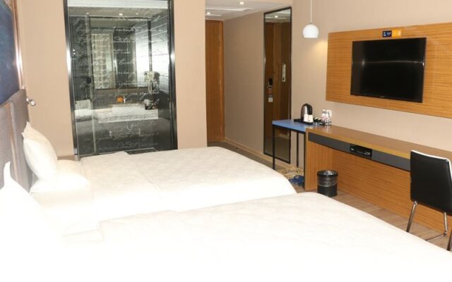 Yeste Hotel