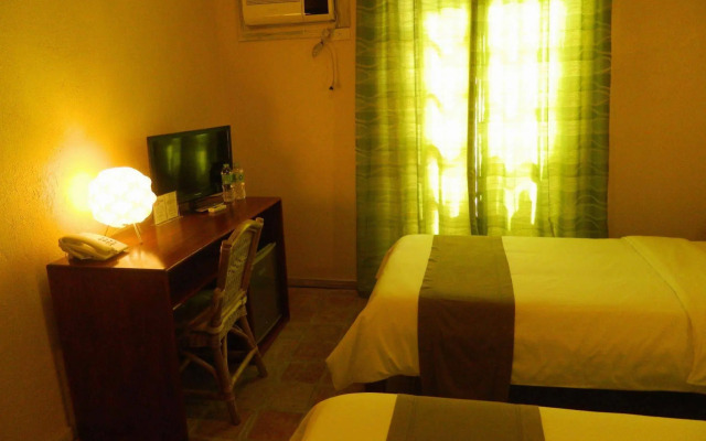 The Sun Villa Beachfront Resort & Spa
