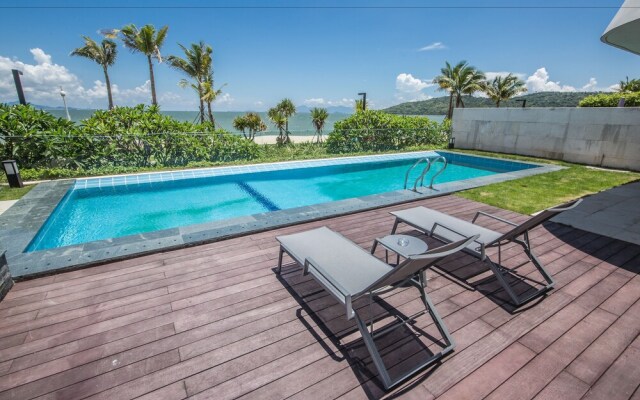 Hulusea Hotel Resort