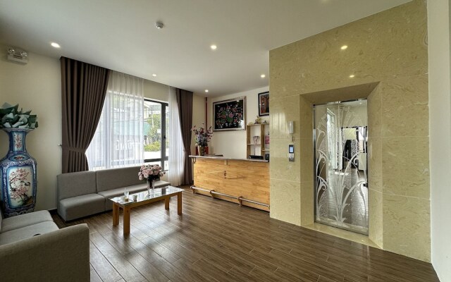 Capital O 1208 Phong Van Villa