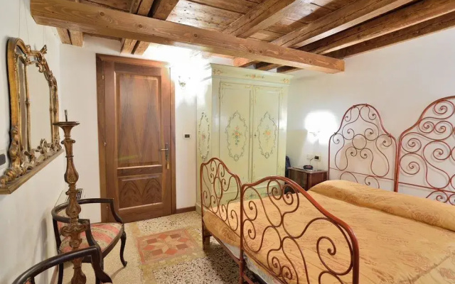 De la Pietà Apartment